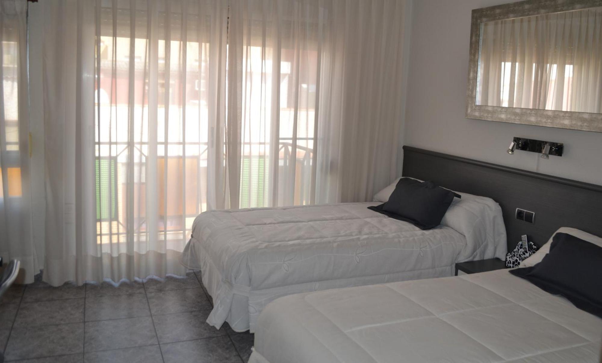 Hostal La Pilarica パテルナ 部屋 写真