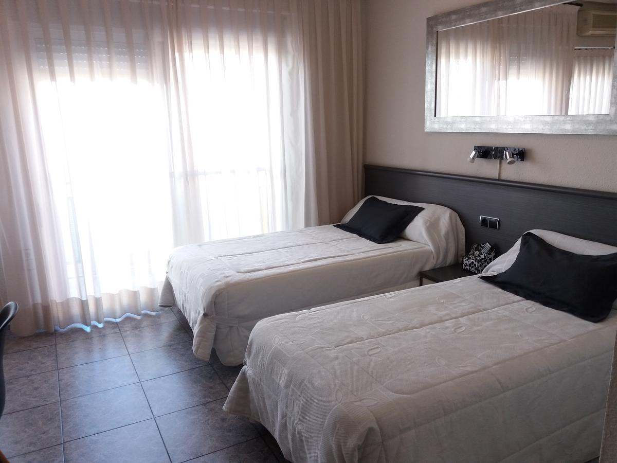Hostal La Pilarica パテルナ エクステリア 写真